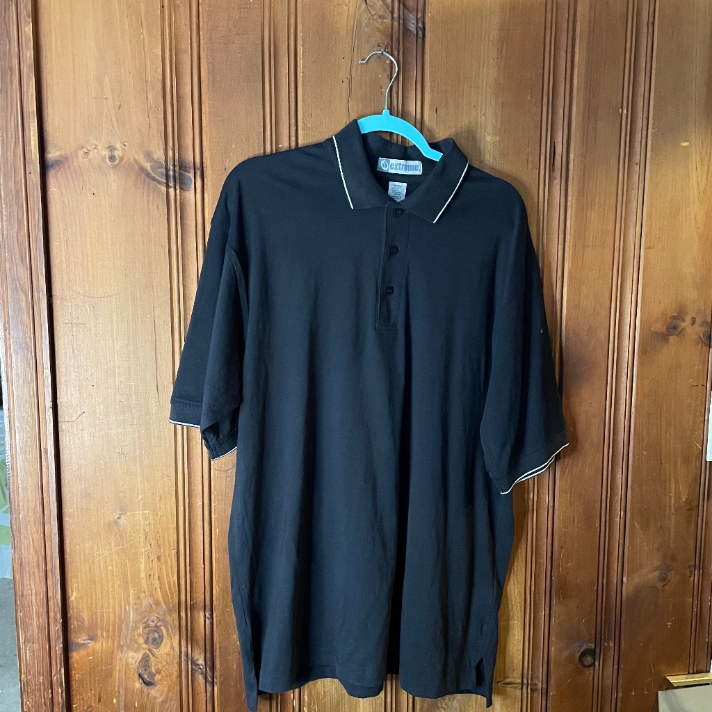 012 Mens Black Collard Polo Extreme Brand Size Medium 3 Buttons